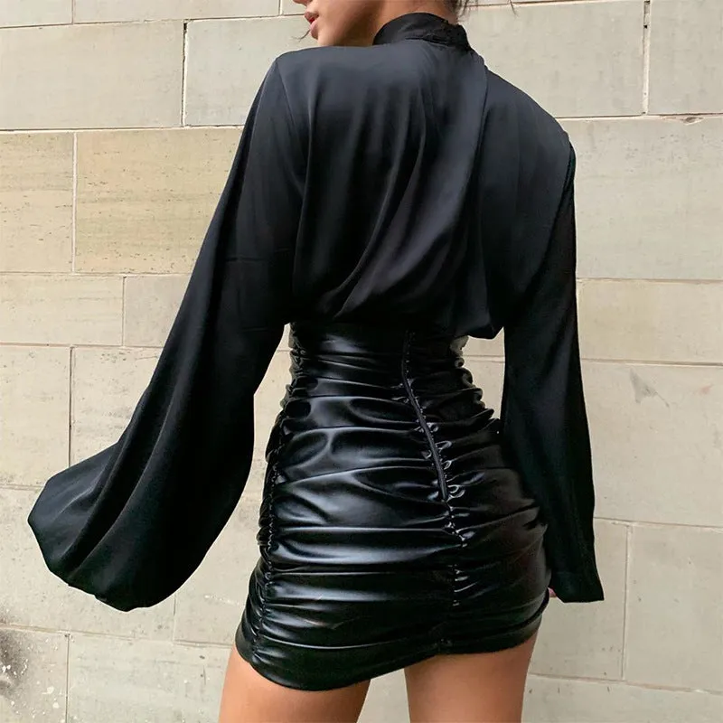 Luna Loose Lantern Sleeve Turtleneck Top