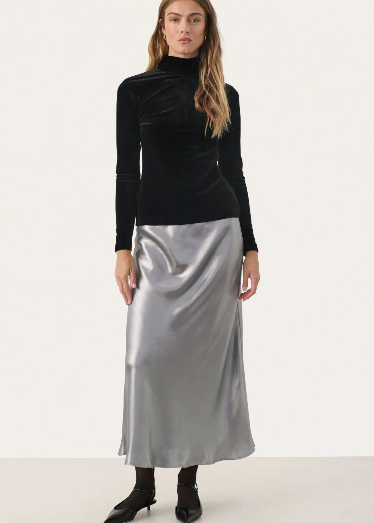 Part Two Mone Velvet Turtleneck